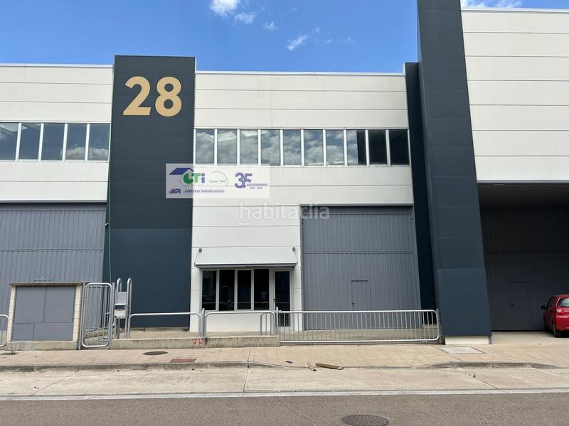 Foto 99ea8fcc-e8b0-4218-a678-f6d1c344d98a. Capannone industriale in Cartuja Baja Zaragoza