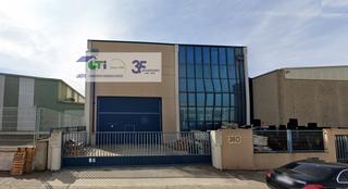 Lloguer Nau industrial  C/ g. Nave en alquiler con puente grxdaa.
