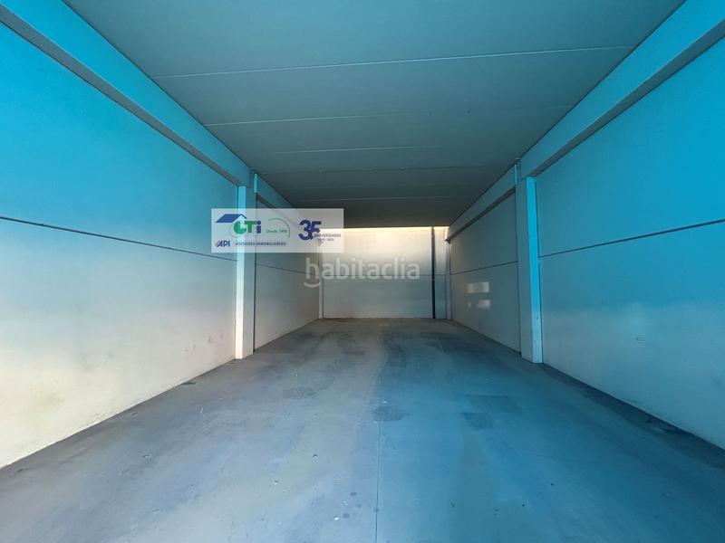 Foto a0241d54-c259-4aac-8efd-b9dce45ed4ee. Nave industrial navexa0de 230m2 en recinto cerrado en Zaragoza