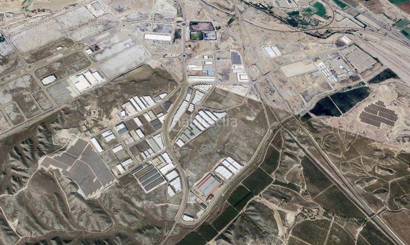 Foto bf33d05b-8b15-47c6-a117-096efa72ddad. Nave industrial navexa0de 230m2 en recinto cerrado en Zaragoza