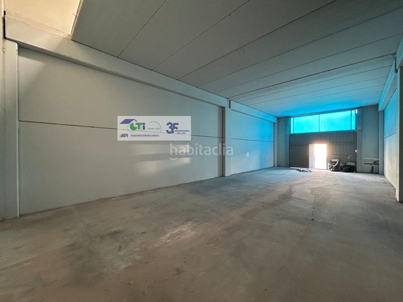 Foto c6e602df-785e-4fd5-962e-2042be0fbcfd. Nave industrial navexa0de 230m2 en recinto cerrado en Zaragoza