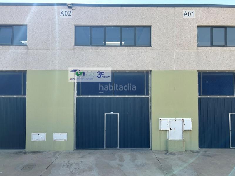 Foto ffabbccb-a13e-4d19-b636-1417cbebc6da. Nave industrial navexa0de 230m2 en recinto cerrado en Zaragoza