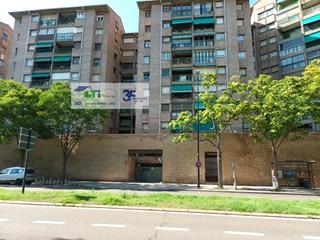 Piso  Calle manuela sancho .. Junto al parque bruil y paseo la mina