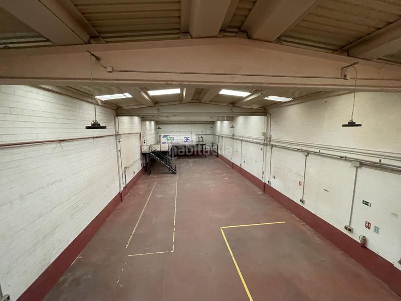 Foto b4b99853-84a9-4fad-9498-94ec0084c119. Capannone industriale in Puebla de Alfindén (La)