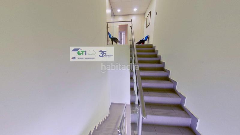 Foto a0200e65-d9d6-46a9-a5f7-3c48e8b49802. Bureau dans Garrapinillos Zaragoza