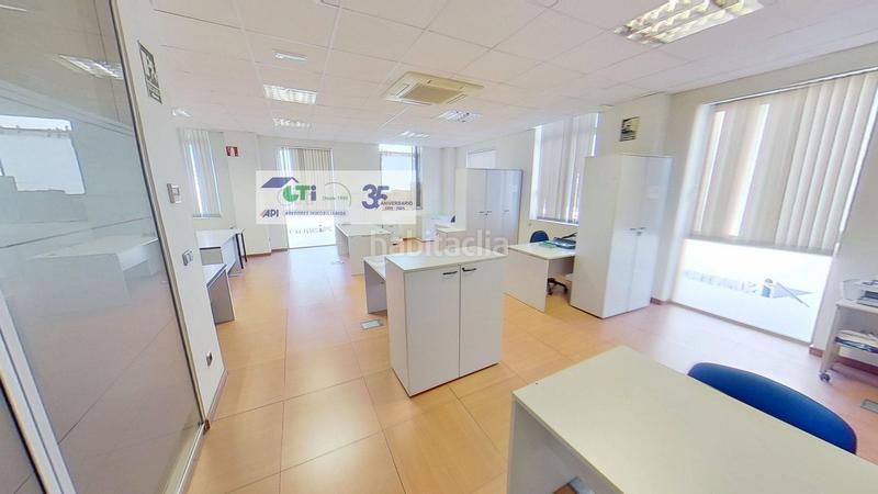 Foto cc1f3c9a-8900-46b1-8011-61fe285555de. Bureau dans Garrapinillos Zaragoza