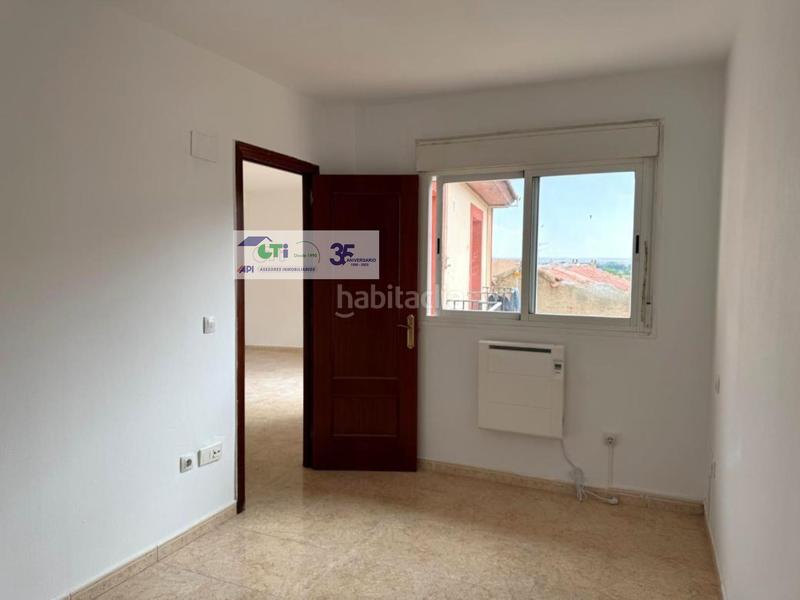 Foto 29889e58-a4af-4eb6-b55d-1aa401d9b267. Pis a Ricla