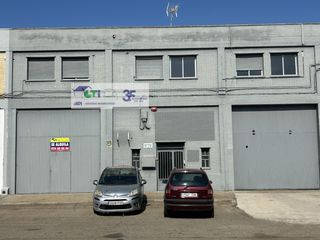 Lloguer Nau industrial  Pol el portazgo. Nave industrial en alquiler  de 680m2 x2013 polxcdgono el portaz