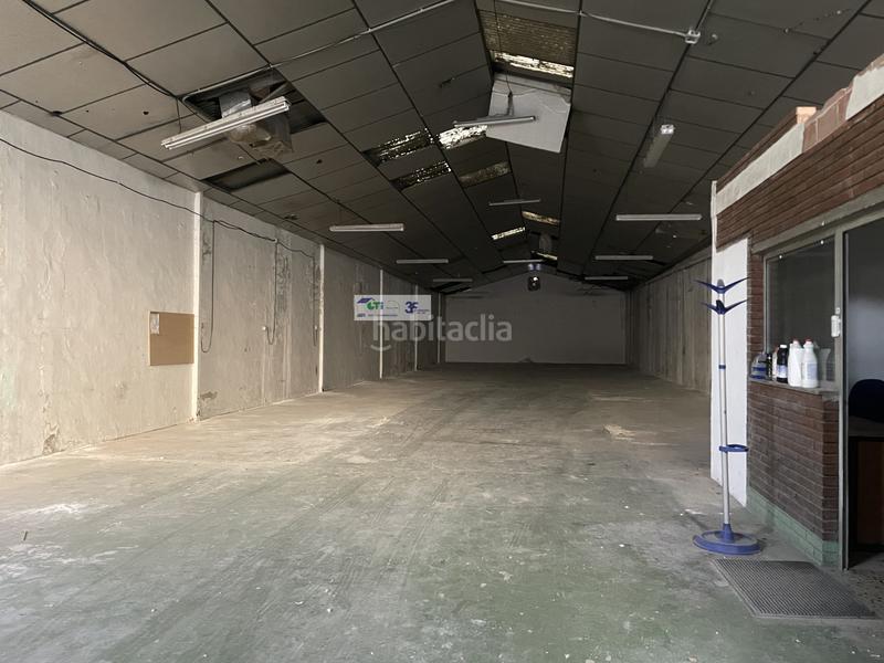 Foto 393edb8b-57ed-4127-95bf-8d48d31c2611. Nau industrial a Arrabal Zaragoza