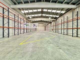 Affitto Capannone industriale  Centrovia, c/ buenos aires 3. Nave 1.212 m2 aprox, en polxcdgono centrovia, la muela zaragoza