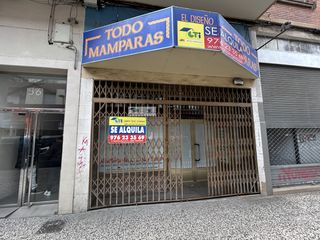 Lloguer Local Comercial  Italia, 56. Local comercial en alquiler