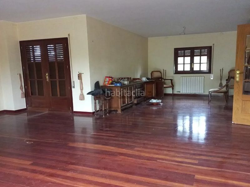 Foto 29fcf0a3-3e93-47c5-89d0-a92f03e8a316. Chalet venta en Peña el Zorongo Zaragoza