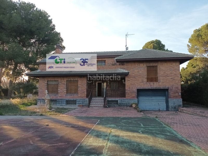 Foto fda30851-5ff3-43d0-b03a-2f53efd7ee34. Chalet venta en Peña el Zorongo Zaragoza