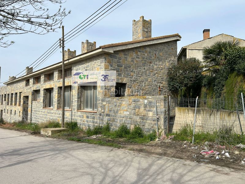 Foto 77a83abd-4e90-45f2-b88f-6d38aaa6a598. Xalet a Almudévar