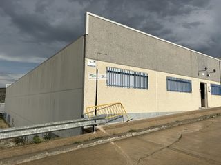 Industrial building  Cl pineta. Nave  en venta en valdeconsejo, cuarte de huerva. superficie tot
