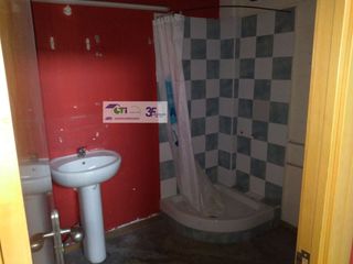 Nau industrial  Calle ajedrea. Navexa0enxa0ventaxa0de 245m2 en recinto cerrado