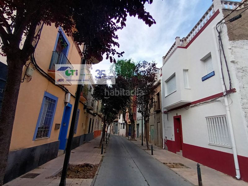 Foto a052f95d-df73-49cb-9ec5-145981541310. Edificio in Las Fuentes Zaragoza