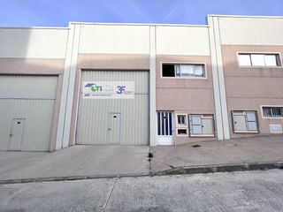 Lloguer Nau industrial  C/ peÑa forca. Nave con un total de 362 m2, tipo b, en polxcdgono en valdeconse
