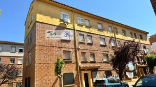 Pis  C/ grupo sindical. Piso en venta en calatayud