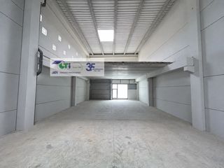 Fabrikhalle  Calle salvia. Nave industrial en venta de 413 mxb2 en polxcdgono empresarium