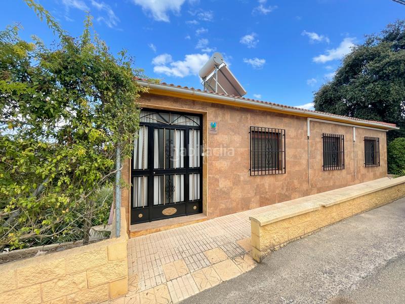 Foto 07e4a378-1d19-4195-bd1c-95c728a6408a. Casa bifamiliare con parcheggio piscina in Iznájar