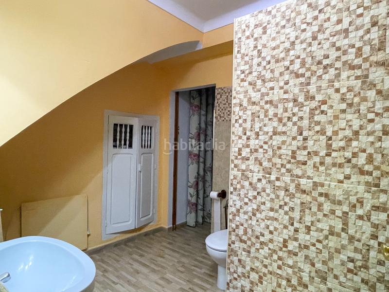 Foto 1bd3d1f1-d542-4354-be35-0aa23124d2dc. Casa bifamiliare con parcheggio piscina in Iznájar