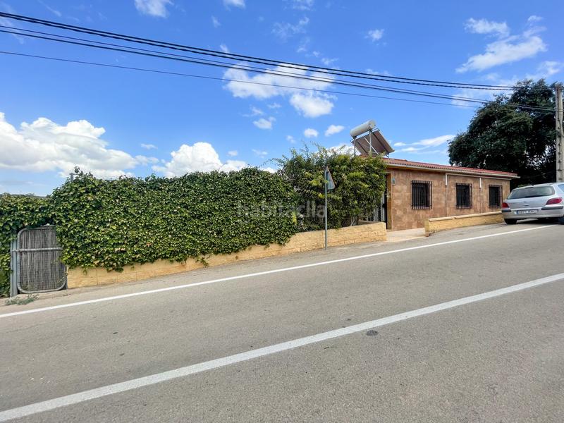 Foto a79cf827-bc2c-4b86-8d84-173a103ea515. Casa bifamiliare con parcheggio piscina in Iznájar