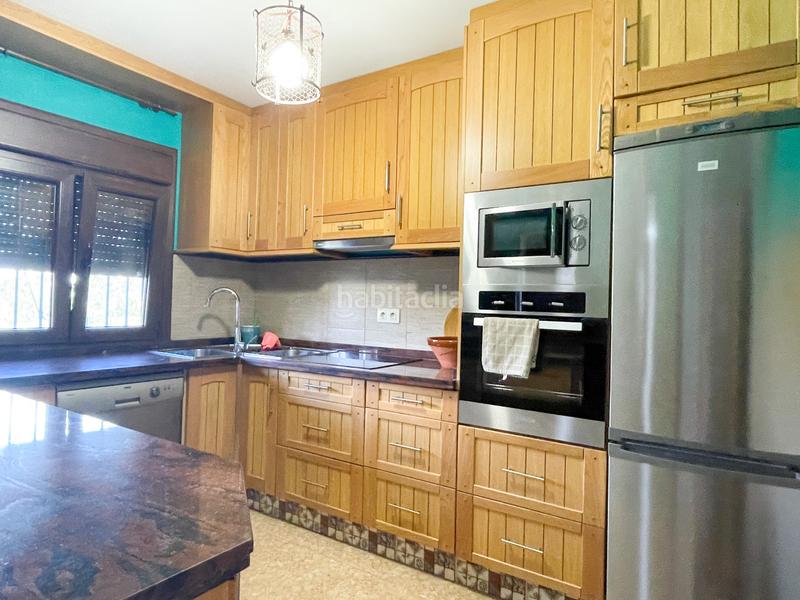 Foto abba6fe2-4608-4f2e-9fcd-3c01a00002b0. Casa bifamiliare con parcheggio piscina in Iznájar