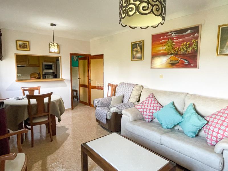 Foto b9bdc7c2-0dc4-4884-b4fa-67b8dbac204f. Casa bifamiliare con parcheggio piscina in Iznájar