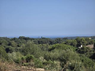 Wohngrundstück in Sotogrande Alto. Parcela en venta con vistas panorámicas en la reserva sotogrande