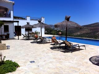 Mas à Iznájar. Hermoso cortijo con piscina en iznajar