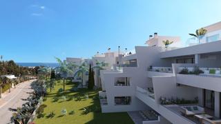 Planta baja en Altos de Estepona. Impresionantes apartamentos nuevos en ubicación elevada cerca de