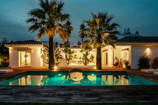 Casa a Marbesa. Luxury villa marbesa