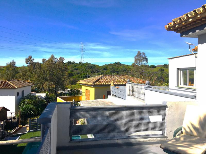 Foto 41d3718a-eacf-4f75-be5c-32d61a2395dc. Casa amb piscina a Estepona golf Estepona