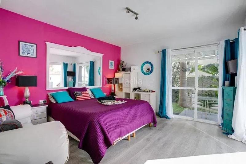 Foto 7f3b3d3e-bf52-48e1-a0cf-de7b12eee4dc. Casa amb piscina a Estepona golf Estepona