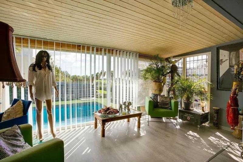 Foto fc31b553-8779-4a03-b4cc-886d554eb29c. Casa amb piscina a Estepona golf Estepona