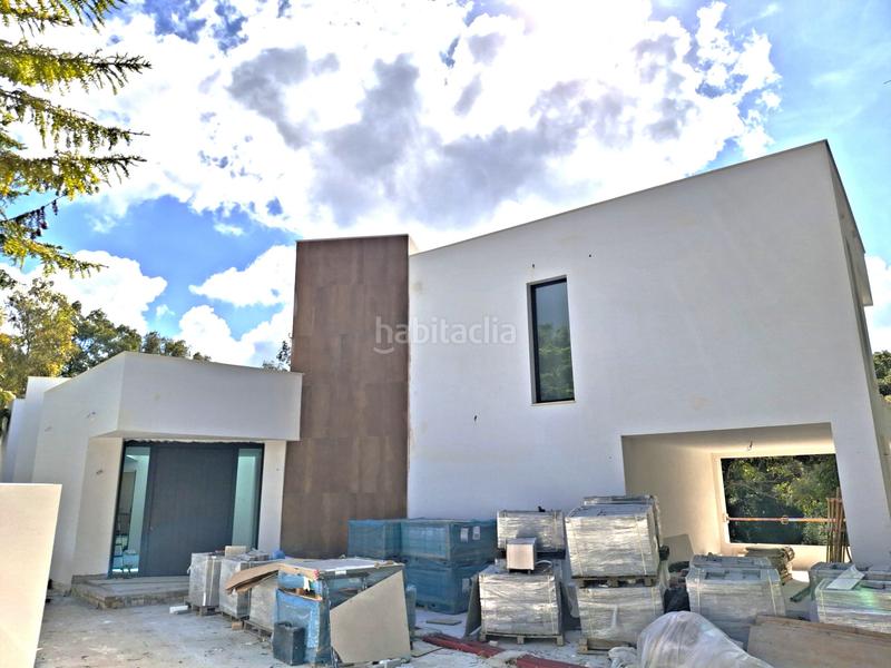 Foto af101a6a-7158-48b2-9e12-af05e4bc7c65. Casa amb aparcament piscina a Sotogrande alto Sotogrande