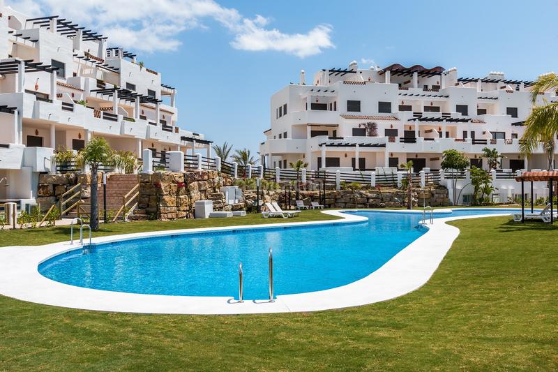 Foto 51c90958-232c-43d0-bf11-cfd6742981d3. Ático  duplex de lujo con impresionantes vistas al mar en Estepona