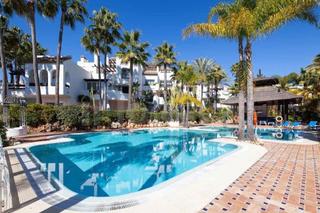 Appartement à Puerto Banús. Hermoso apartamento en la playa a 5 minutos a pie de guadalpin b