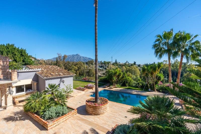 Foto 34178f8e-e5a9-4f8b-af83-9324f4219401. Casa con parcheggio piscina in Benahavís pueblo Benahavís