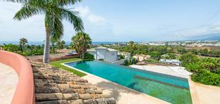 Casa en Paraiso - Barronal. Majestic villa de 8 dormitorios con vistas panorámicas al mar en