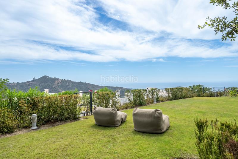Foto d4ef1306-0c66-43c5-82e5-a8388c200a1b. Planta baja apartamento en planta baja de lujo en marbella golden mile en Ojén