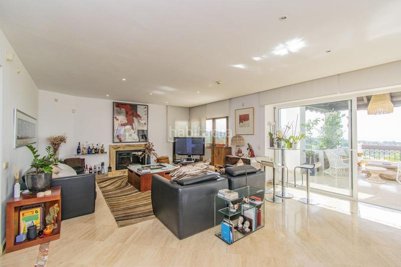 Foto b89f7589-a6cc-481d-88f1-8143be06def0. Ático  de lujo en Río Real, este en Río Real Marbella