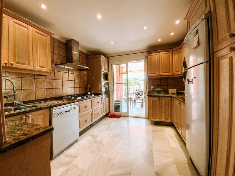 Foto 70d5b327-6b0a-4582-9010-a186176659b3. Maison avec parking piscine dans Mijas golf Mijas