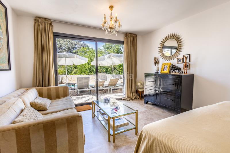 Foto 3e1c4465-3dc0-44a0-9c6d-876e231cf386. Casa amb calefacció aparcament piscina a Centro Alhaurín el Grande