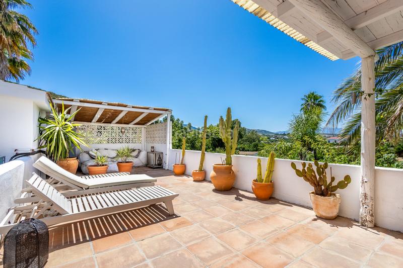 Foto 4148a036-a1fb-434a-91eb-67bf3acdc328. Casa amb calefacció aparcament piscina a Centro Alhaurín el Grande