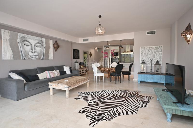 Foto 5a208580-cc56-498b-b134-ce9c0f4b3ed7. Casa a schiera con parcheggio piscina in Roca Llisa Santa Eulària