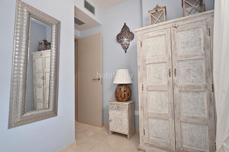 Foto d5e787f1-9151-4401-bfe2-e54aa494f5b8. Casa a schiera con parcheggio piscina in Roca Llisa Santa Eulària