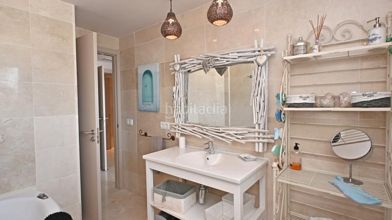 Foto fd1e069a-cb70-4d5e-8a2d-5edf9e04f723. Casa a schiera con parcheggio piscina in Roca Llisa Santa Eulària