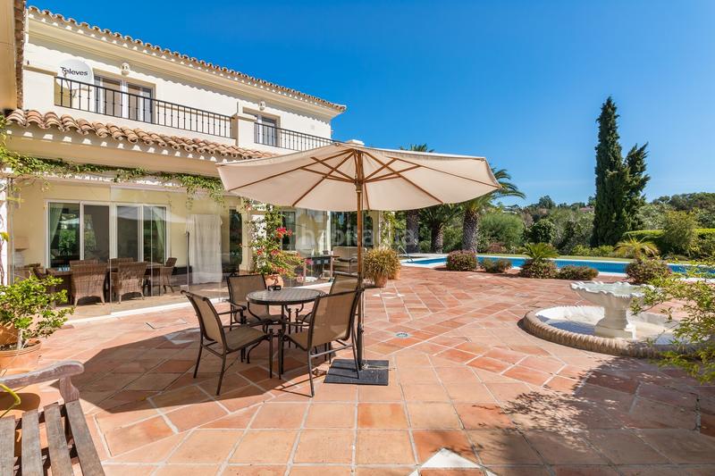 Foto 6e6aaec1-b99a-403e-877b-6faef6b812f9. Casa con parcheggio piscina in Sotogrande alto Sotogrande